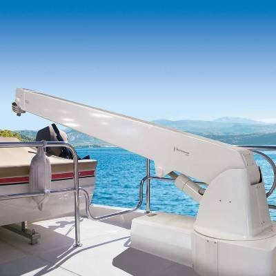 Besenzoni yacht gruetta idraulica flybridge hydraulic crane G 560